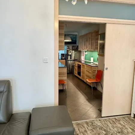 Z Silownia I Tarasem Apartamento